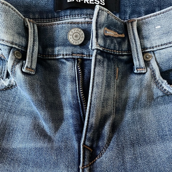 Express Jeans - Picture 2 of 3